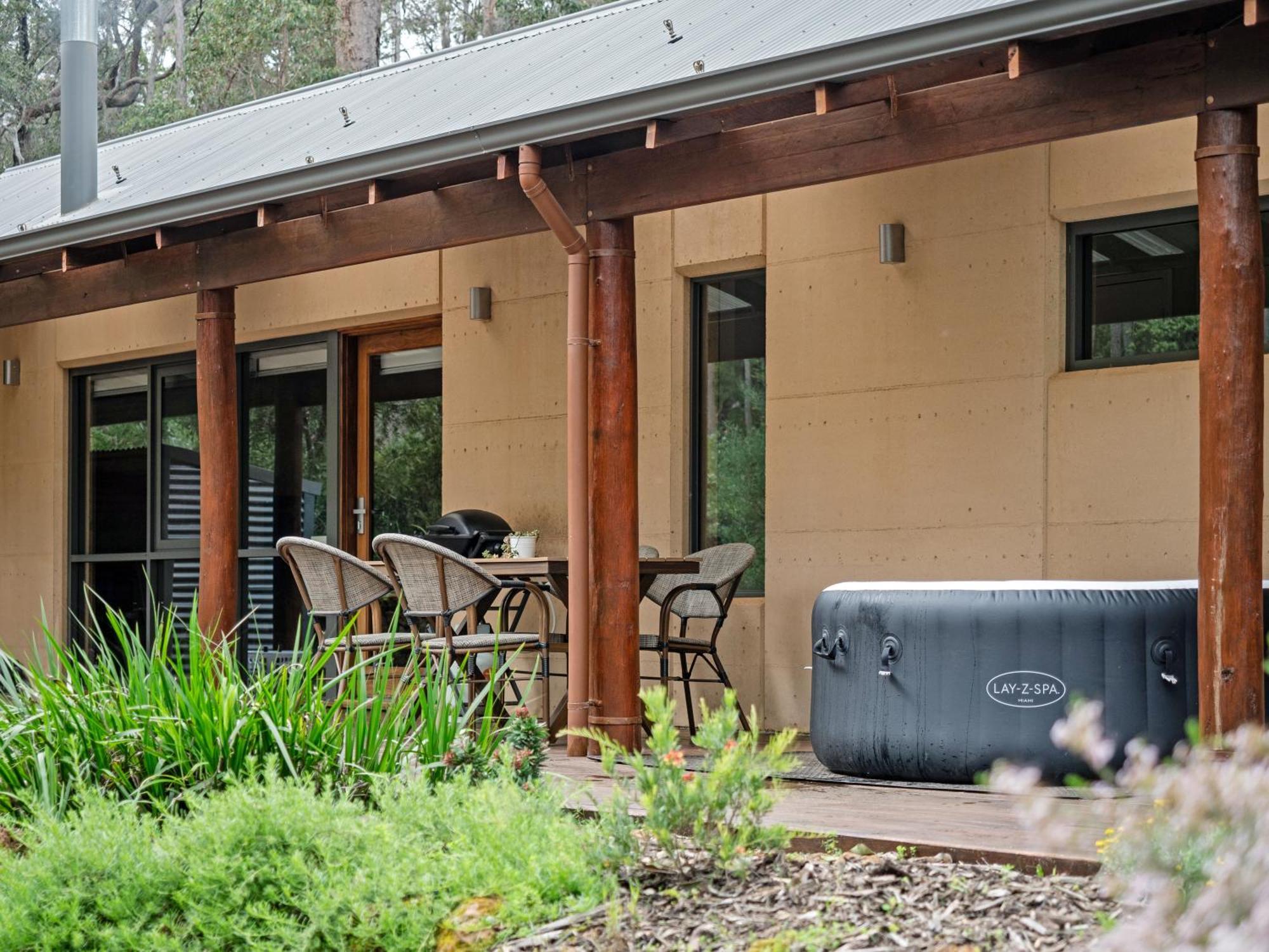 Jarrah Grove Forest Retreat - Adults Only Luxury Chalet Rosa Glen Екстер'єр фото